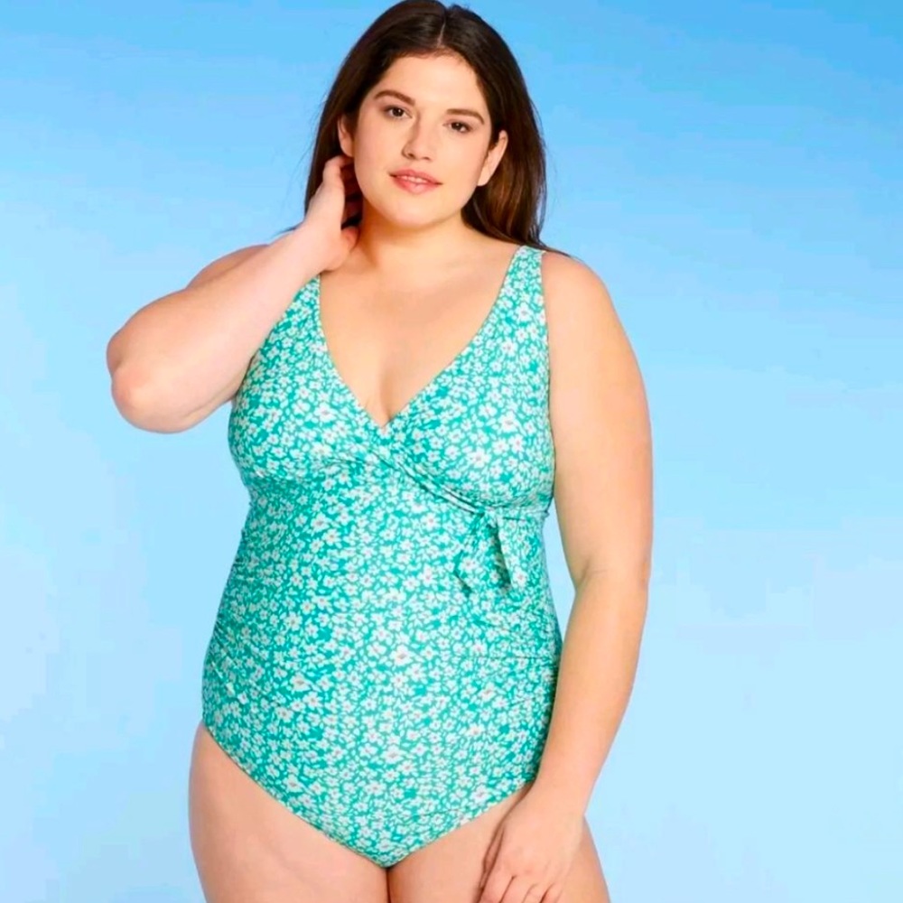 Kona Sol women’s plus size floral green one piece swimsuit size 20W NEW